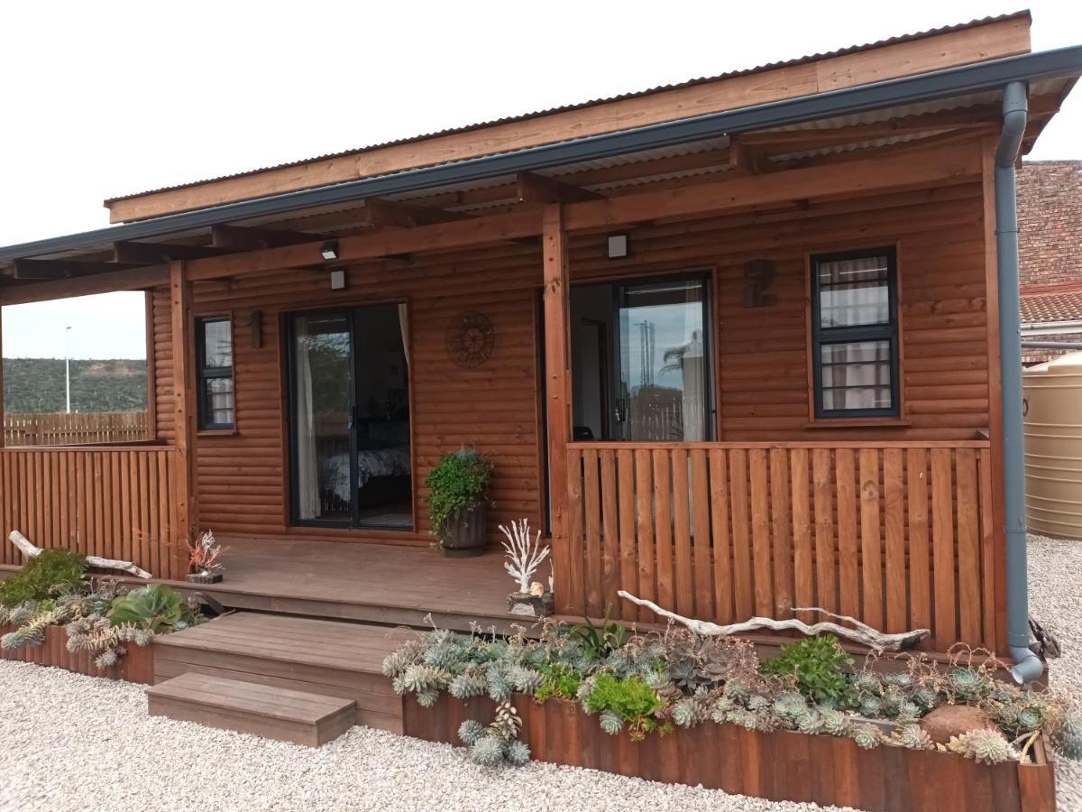Chameleon Lodge Colchester Bagian luar foto